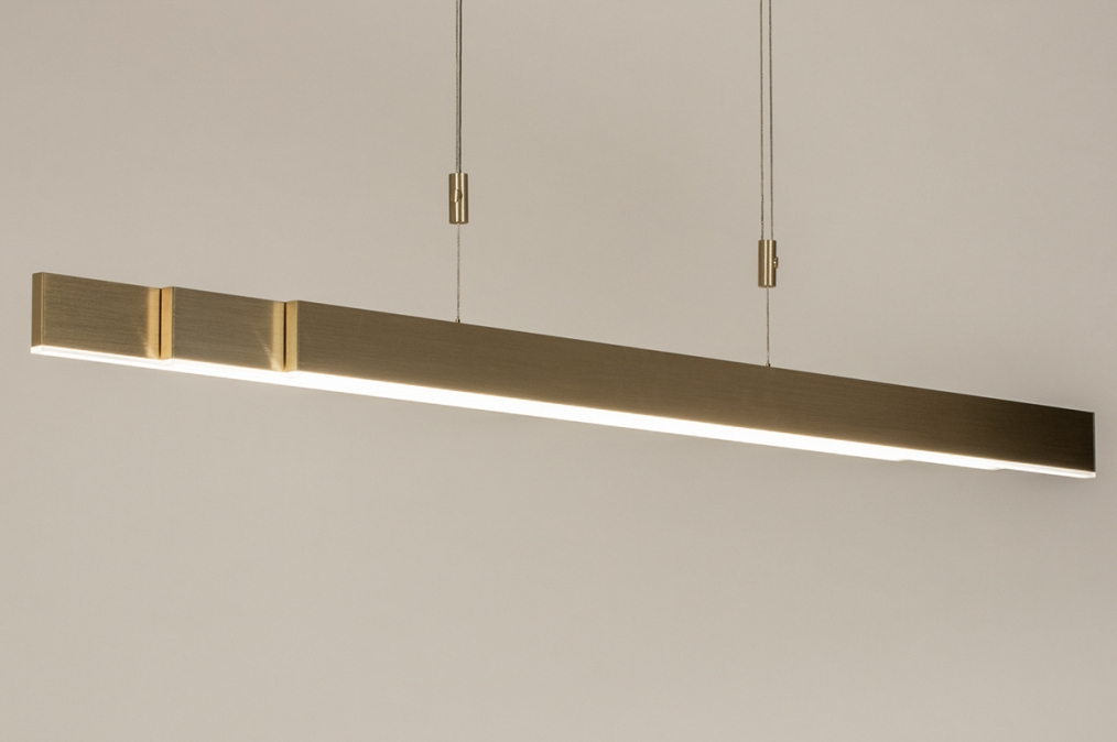 Závěsné designové LED svítidlo Corciano Gold Trio 200