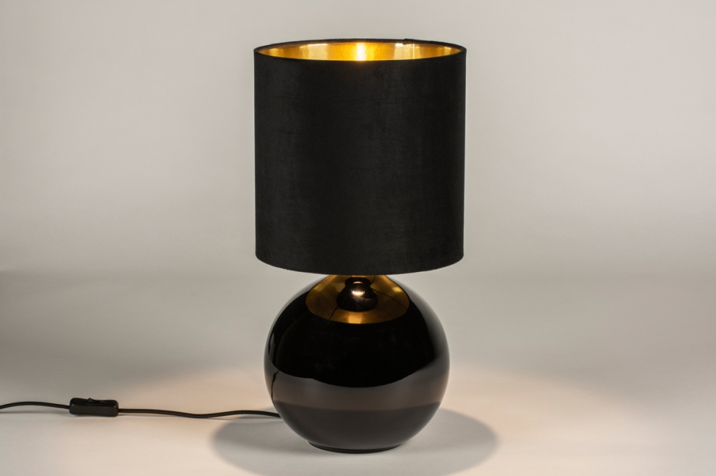 Stolní designová lampa Carminna Black