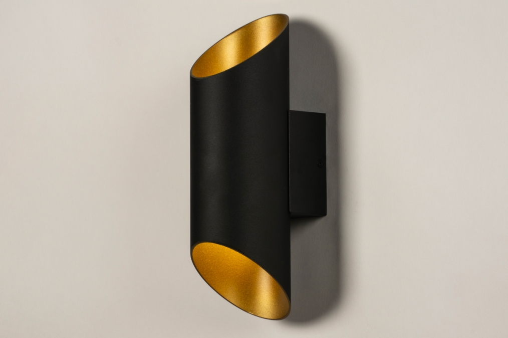 Nástěnné designové svítidlo Giardanno Black and Gold